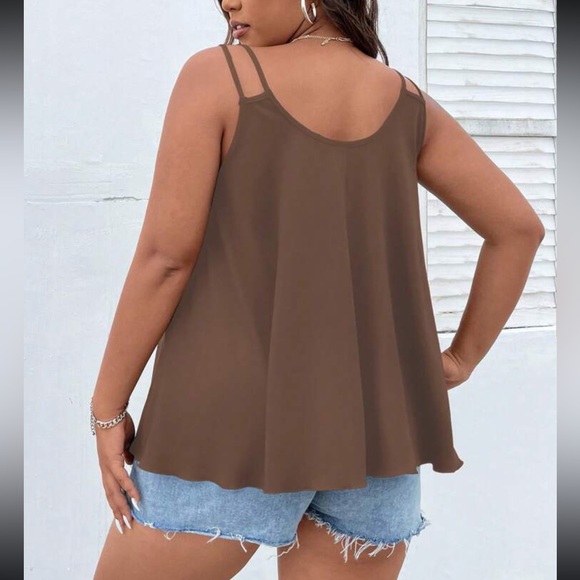 Luxe plus size purple comfy flowy tank top - Picture 14 of 16